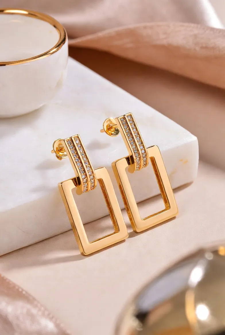 Nova Twist Earrings